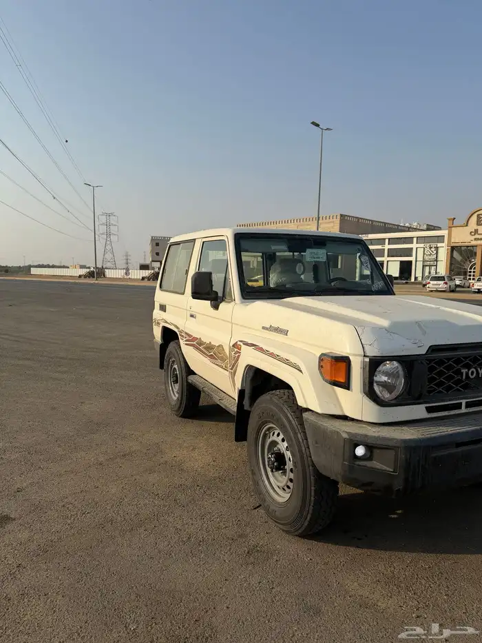 جيب ربع 25 شبه الصفر 1