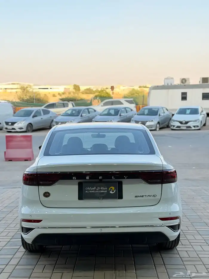 جيلي ام جراند 2023 فل كامل 5