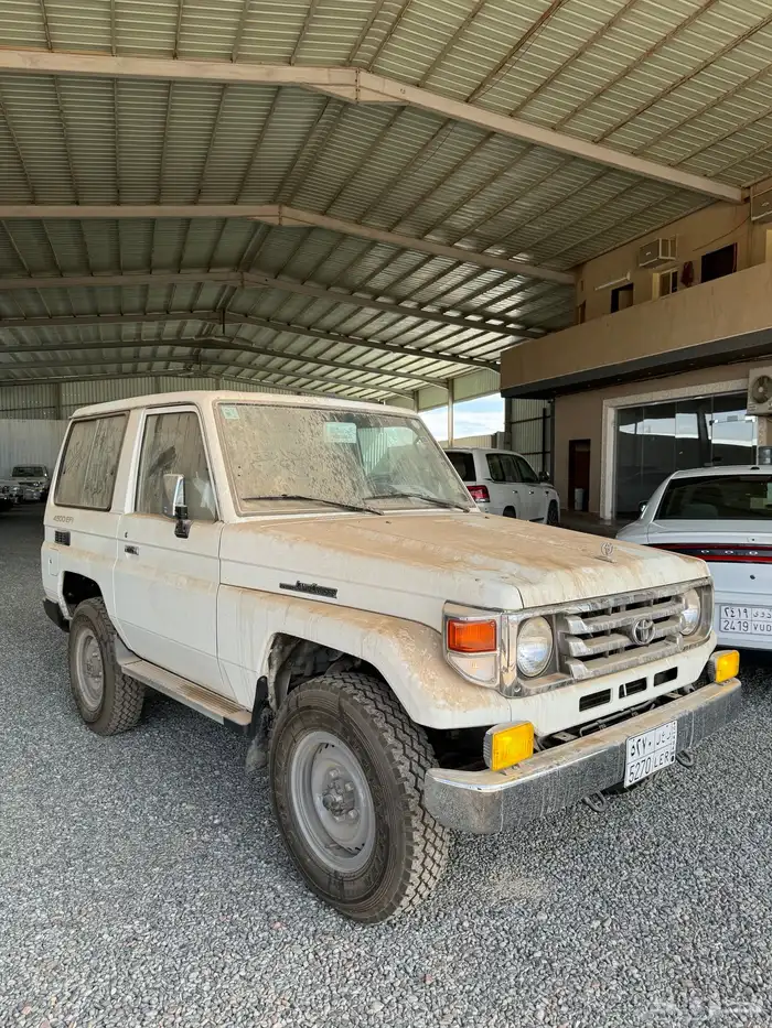 جيب ربع مخزن 2005 2