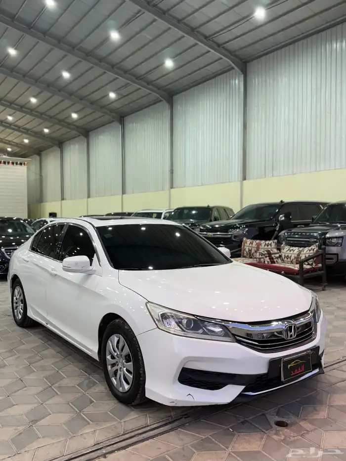 هوندا - اكورد - 2017 - بسعر 39 الف 2