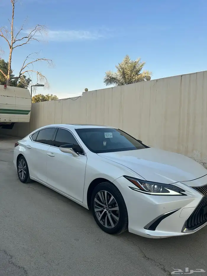 لكزس Es250 عبد الطيف جميل 2021 9