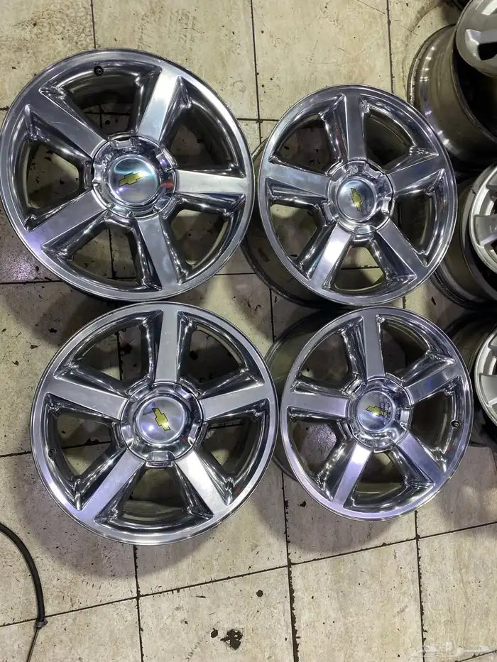 طقم جنوط تاهو مقاس 20 اصليه وكاله 1