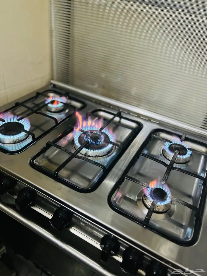 كنب صاله. والفرن 3