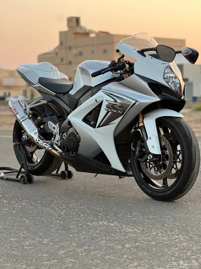 دباب سوزوكي 1000 موديل 2008 0