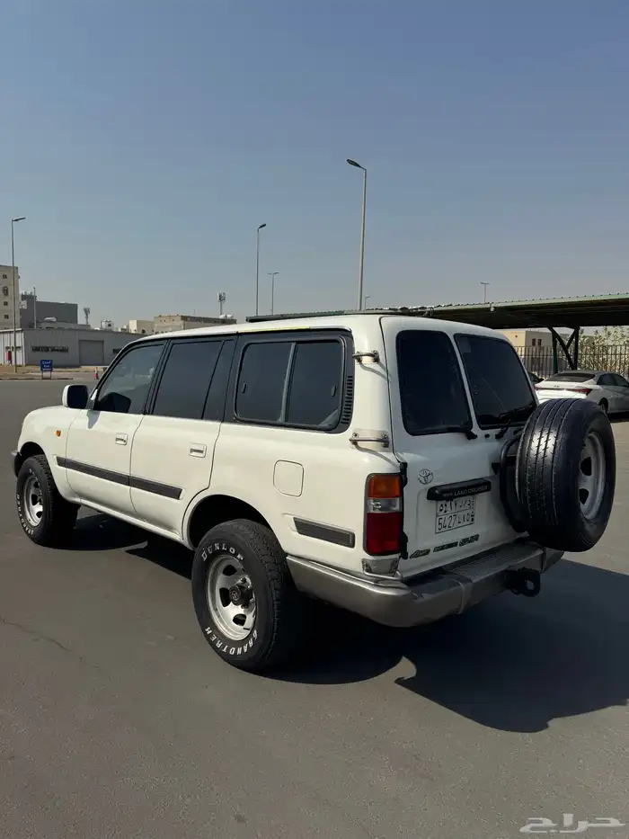 لاندكروزر تويوتا 1997م gxr مكيف بارد تم تنزيل الحد 0