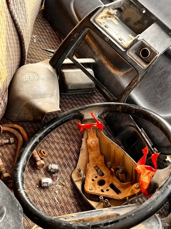 قطع وتشليح جيب شاص وهليلكس 1995 16