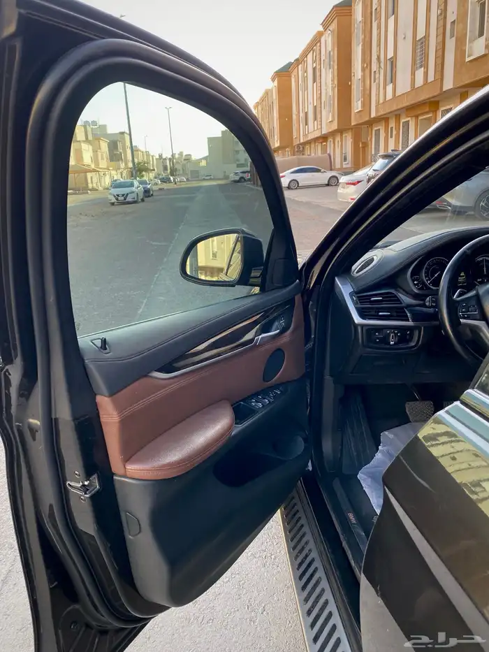 للبيع-BMW X6 xDrive35i جيب لون نادر ومميز طلبيه خاصه 18
