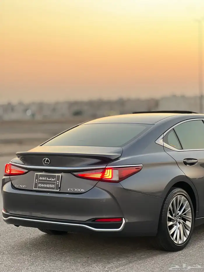 لكزس ES300h بدي وكاله مالك اول فل كامل 5
