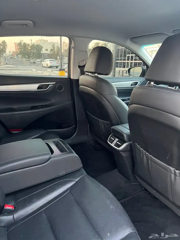 ازيرا 2022 (بنزين ) V6 6