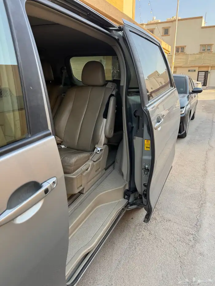 بريفيا 2010 فل GL 4