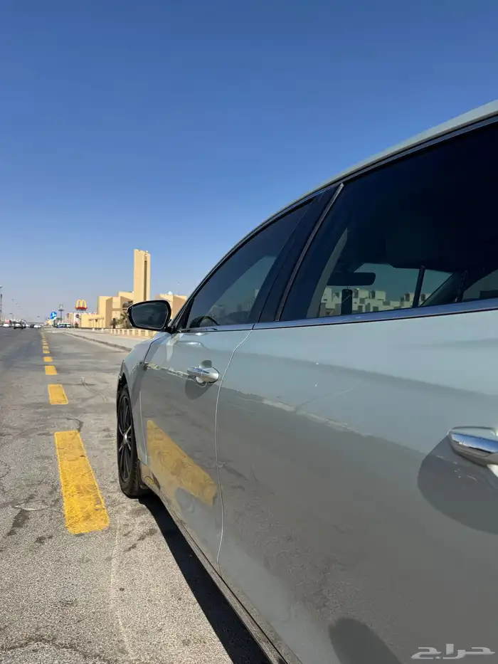 هونداي ازيرا 6 سلندر 4