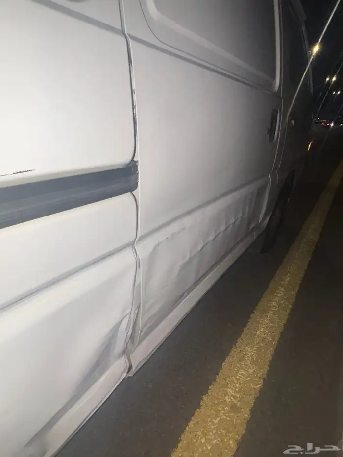 باص بضاعه ميتسوبيشي 2007 2