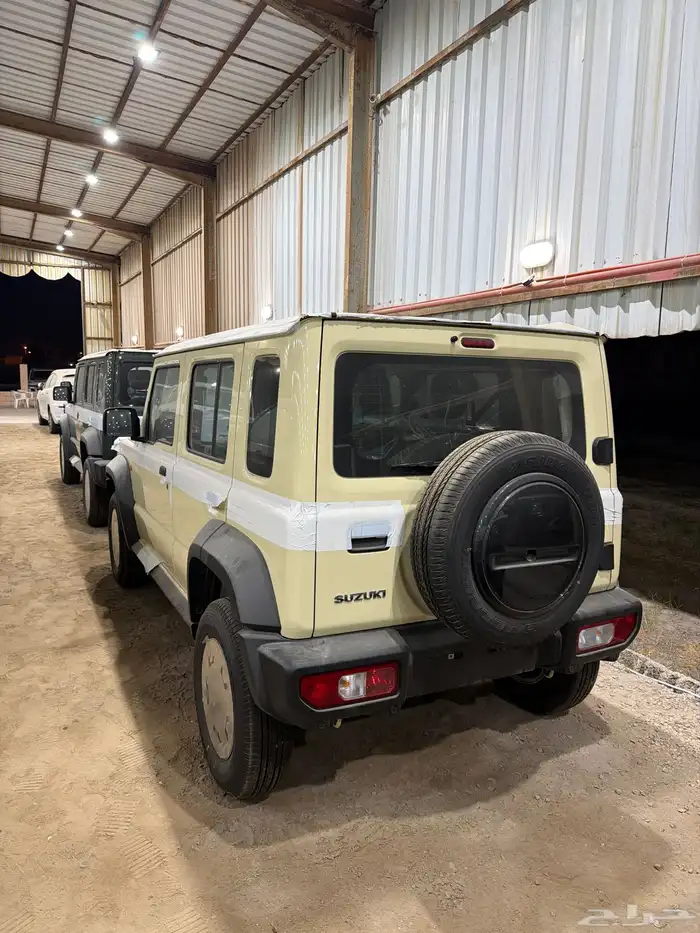 سوزوكي جمني 2026 قير عادي5ابواب ب 81900 عرض شامل ضريبة عرضض 5