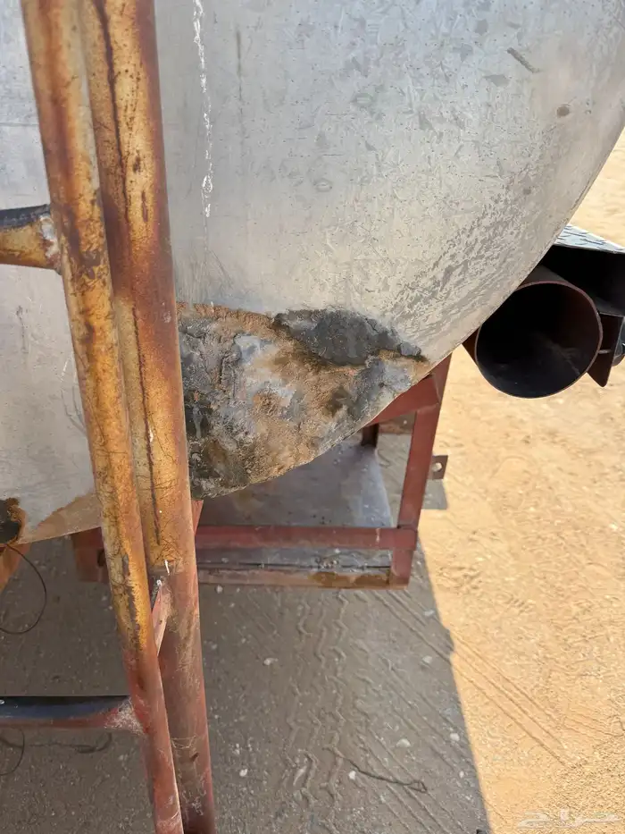 تانكي عايدي مستعمل فيه بعض الشقوق الموضحه فالتصوير فقط 4