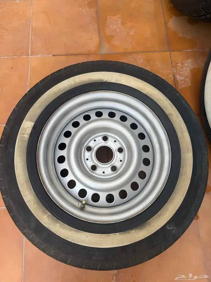 كفرات خط وجنوط مرسيدس 2