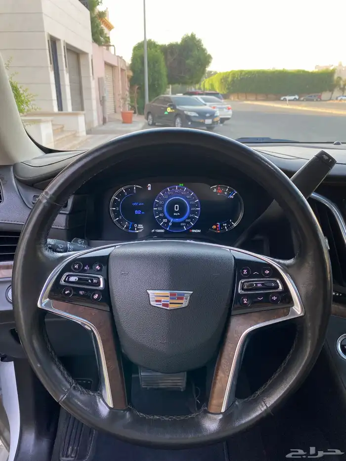 كاديلاك اسكاليد 2016 بحاله الوكاله 12