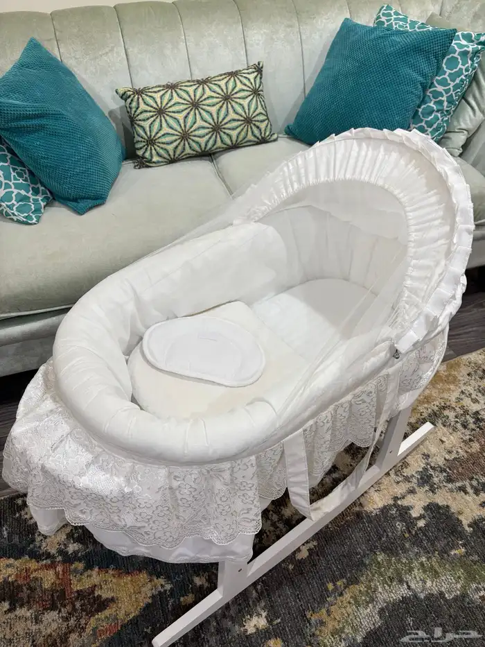 تبرع سرير رضيع   لفتين 3