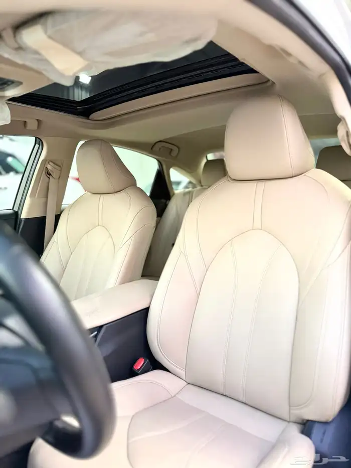 تويوتا افالون 2022 سعودي - تورنق عداد 86 الف كيلو فقط 12