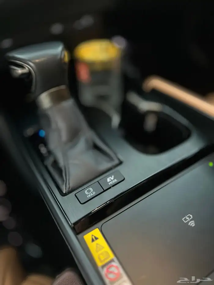 لكزس ES300h بدي وكاله مالك اول فل كامل 41