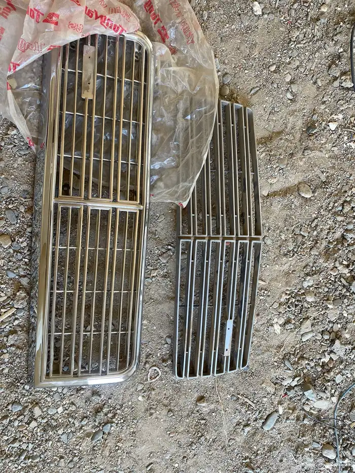 قطع سيارات كلاسيك قديمه 50