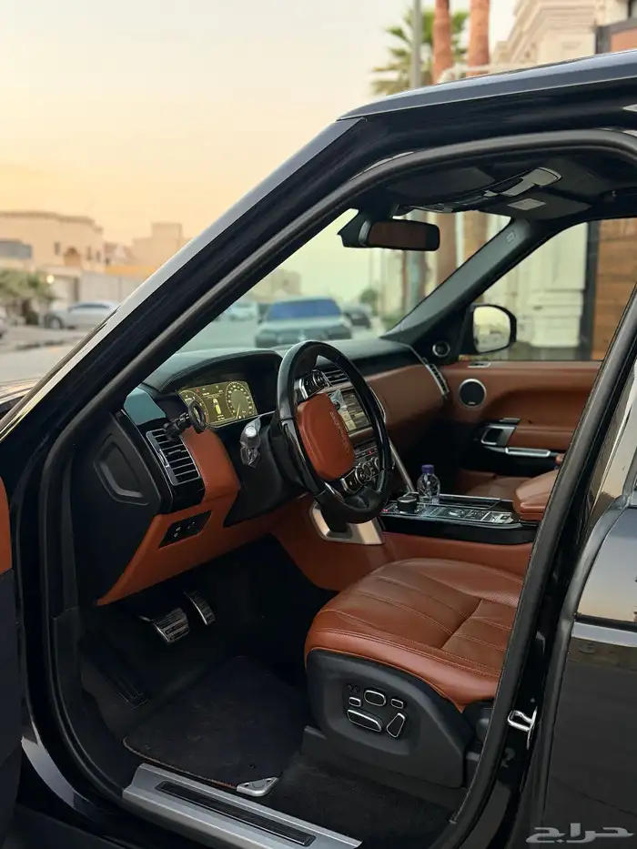 رنج روفر اوتو بياغرافي موصفات خاصه 2015 4