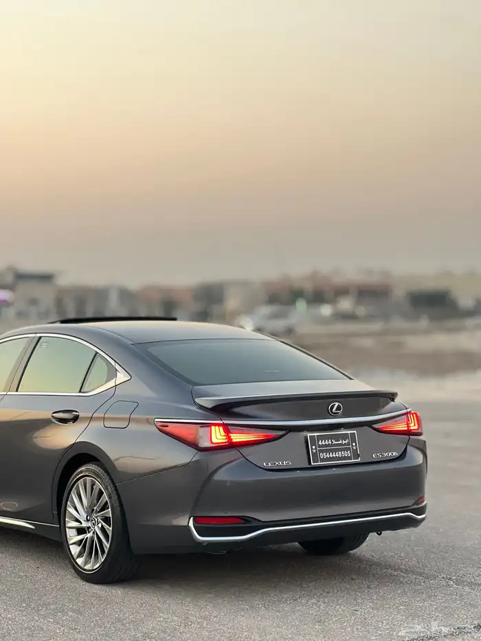 لكزس ES300h بدي وكاله مالك اول فل كامل 2