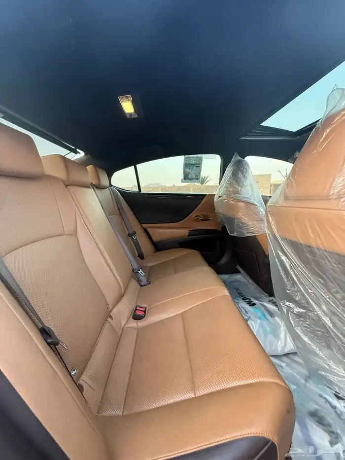 للبيع لكزس 2021 54