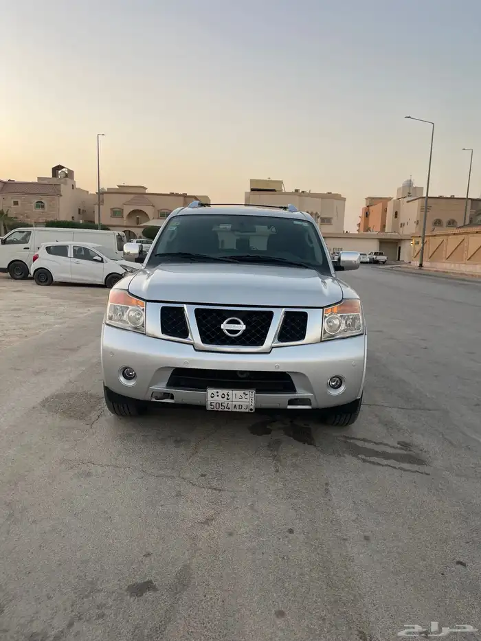 للبيع ارمادا 2012 فل كامل بدون دبل 0