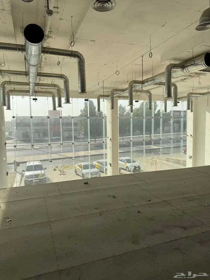 معارض وصالات للايجار 6