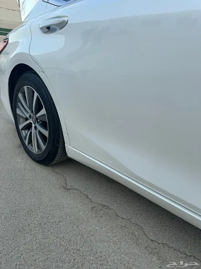 لكزس Es250 عبد الطيف جميل 2021 27