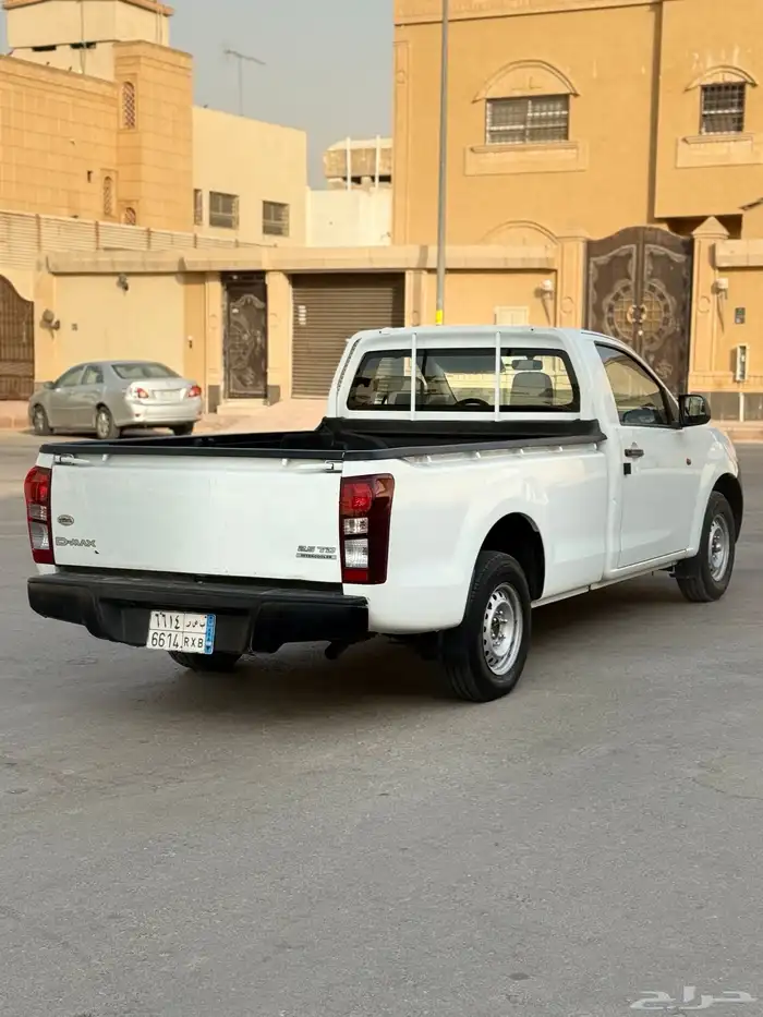 للبيع ايسوزو ديمكس 2022 2