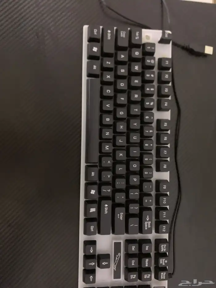 كيبورد لاسلكي للبيع 0