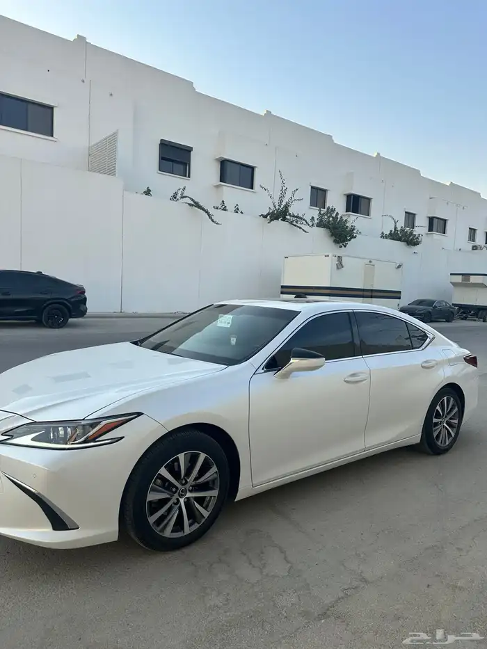 لكزس Es250 عبد الطيف جميل 2021 2