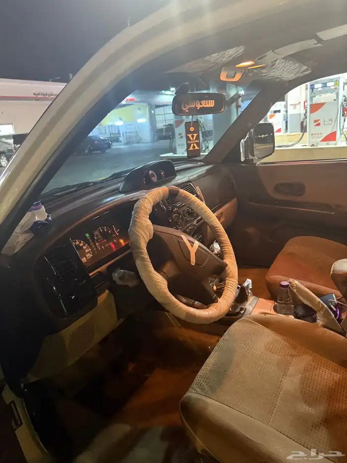 مستبيشي نتيفا 2010 3