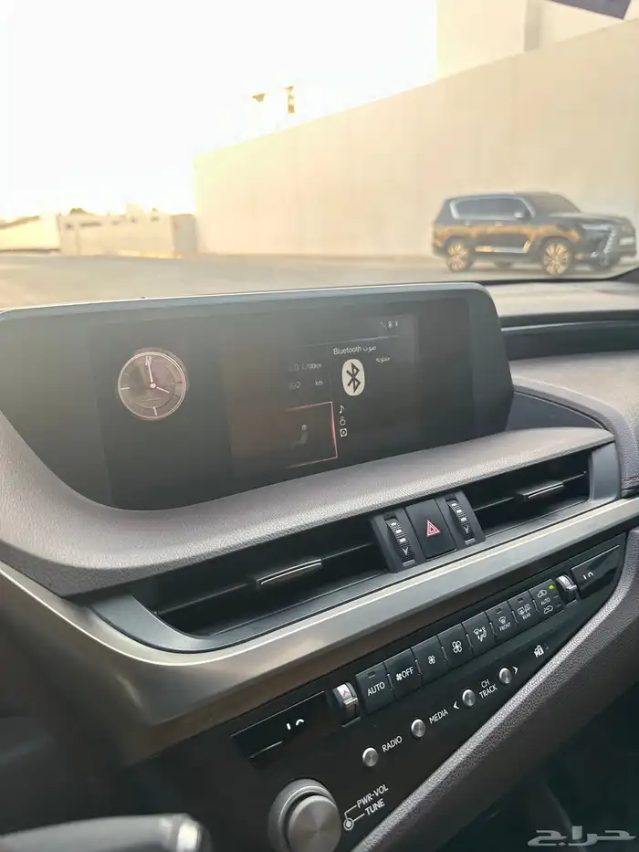 لكزس Es250 عبد الطيف جميل 2021 14