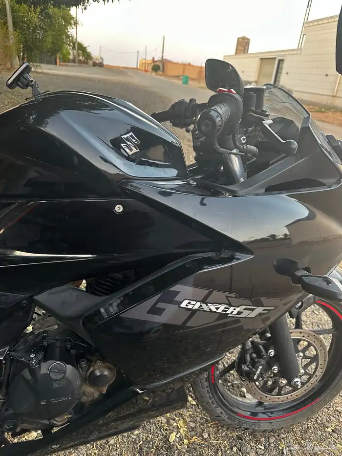 دباب خاطوف سوزوكي 5