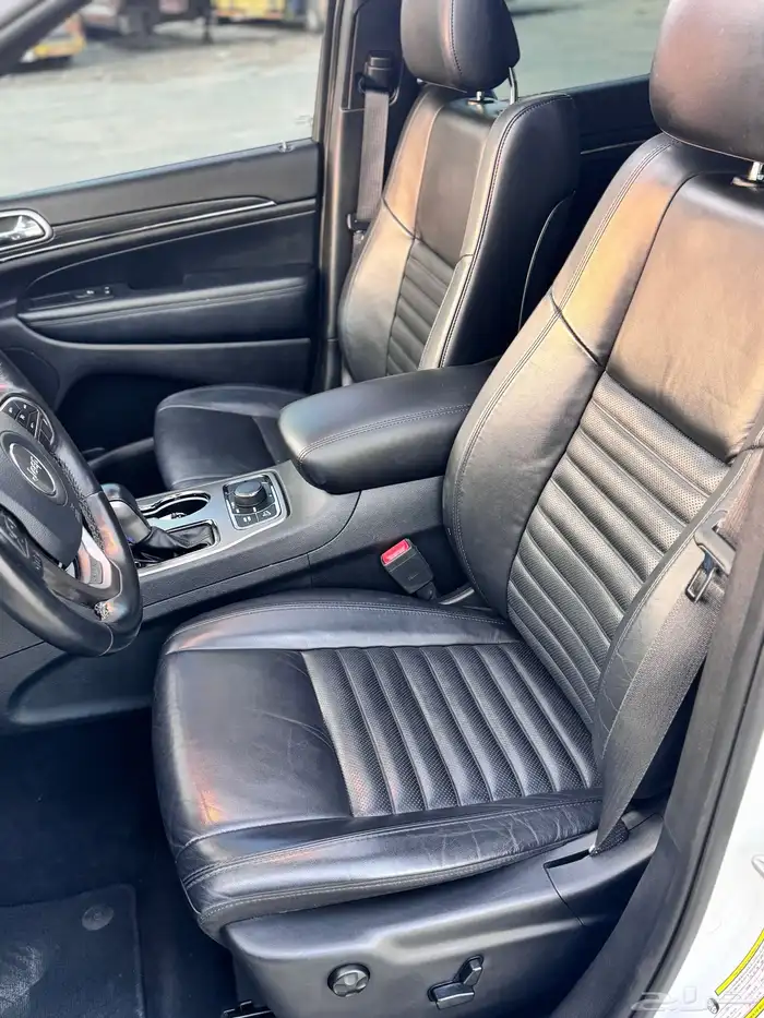 للبيع جيب شروكي 2020 وارد كوريا 14