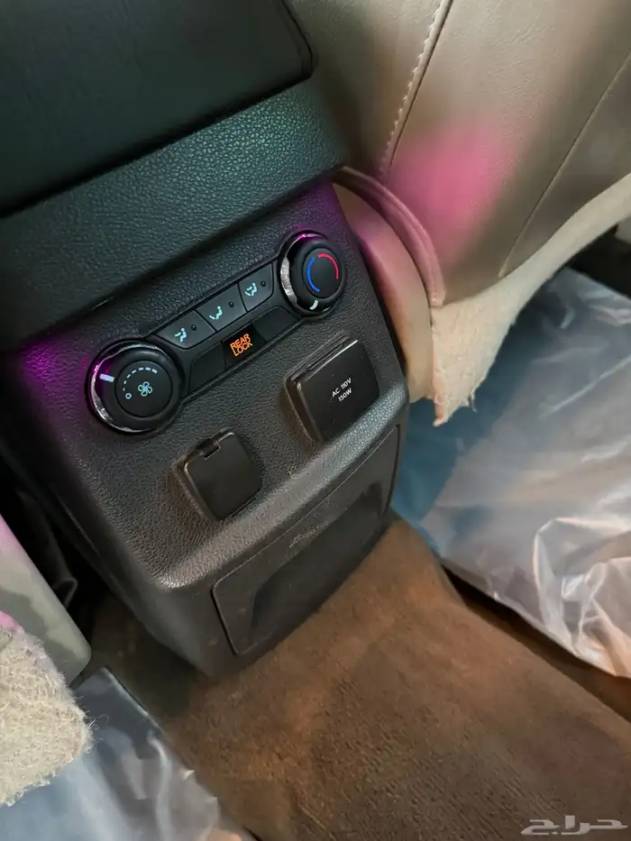 فورد اكسبلورر ليمتد 8