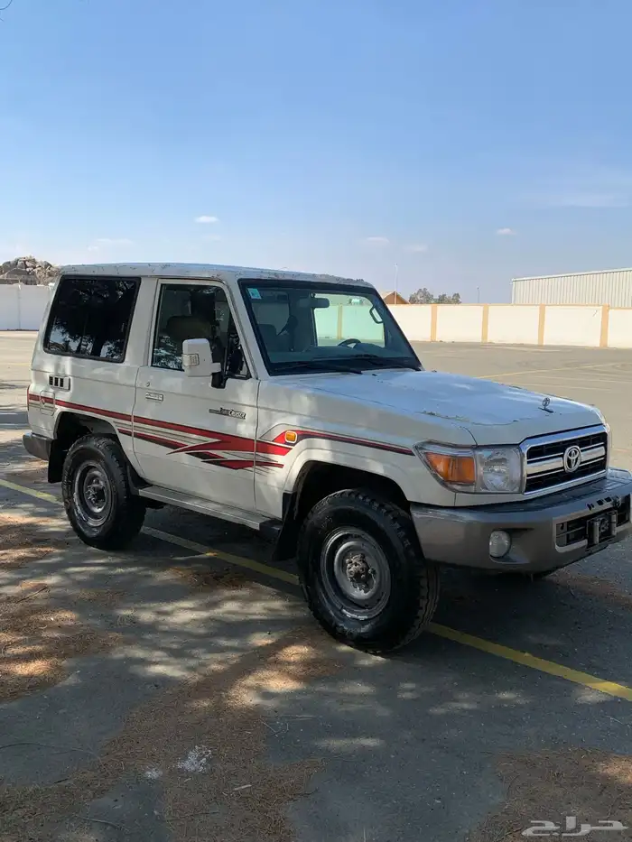 للبيع جيب ربع 3