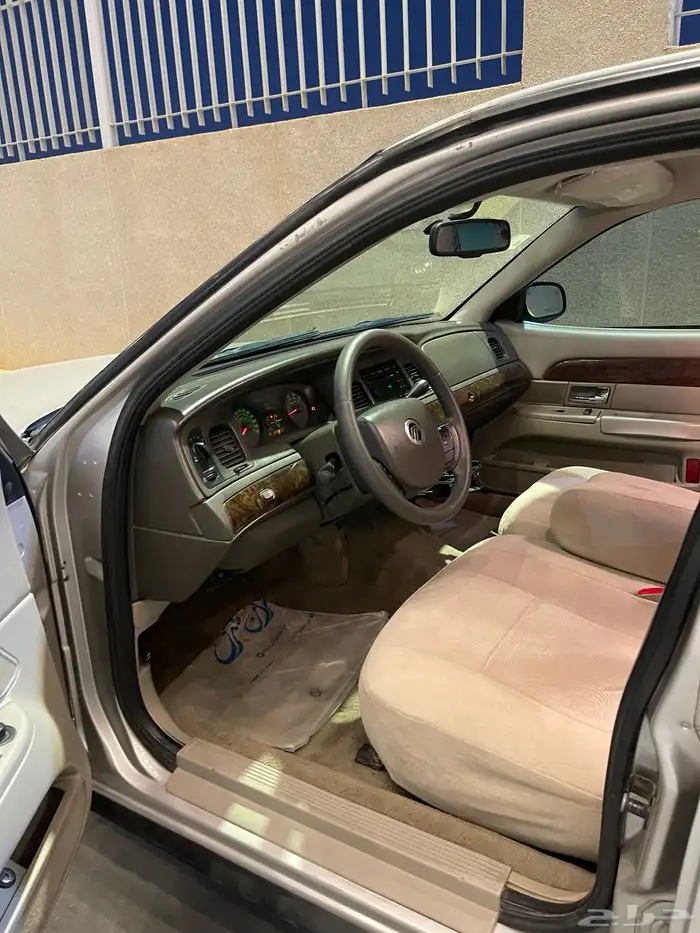 فورد ماركيز 2010 امريكي 5