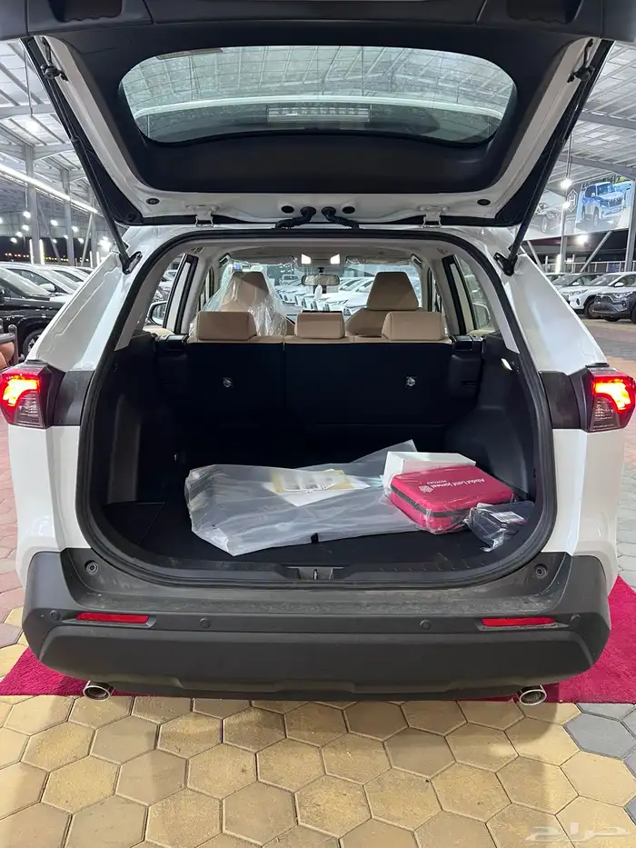 تويوتا راف فور LE دفع رباعي هايبرد 2025 جديد 115.800 شامل 27