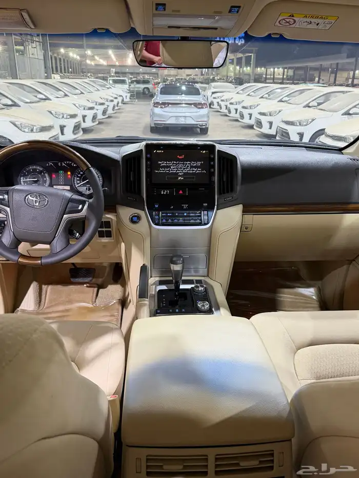 تويوتا GXR فل كامل 2017 8