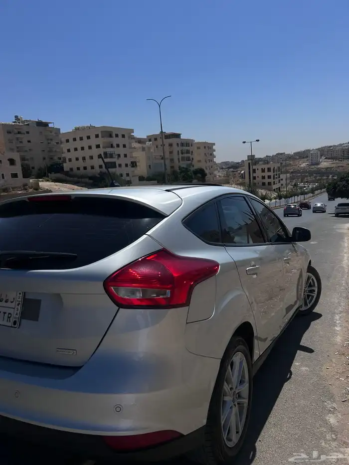 للبيع فورد فوكس 2018 5