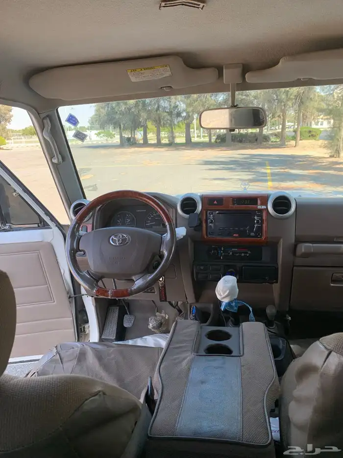 للبيع جيب ربع 17