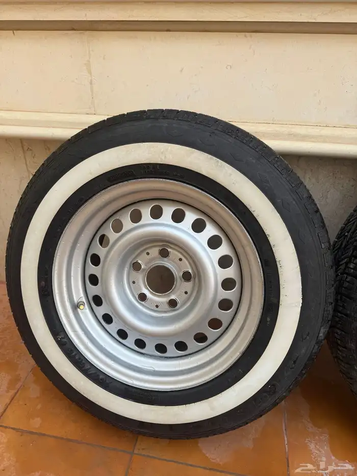 كفرات خط وجنوط مرسيدس 5