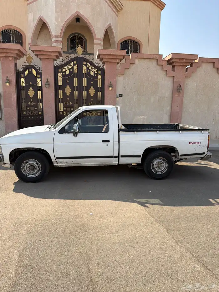 بكب داتسن غمارة مديل 1995 عادي 2