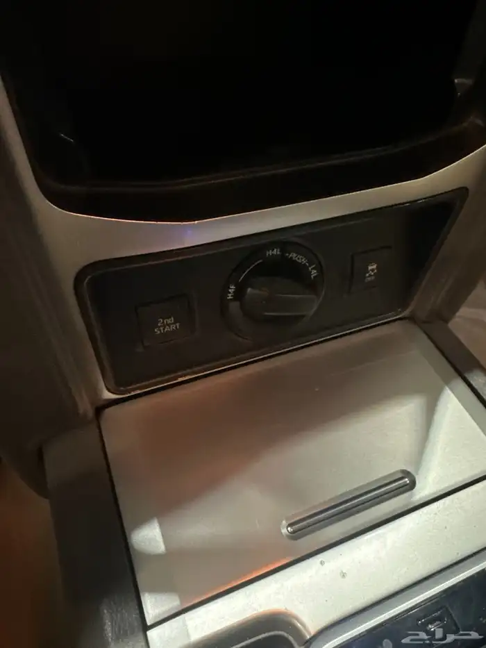 برادو 2019 اربع سرندل بنزين بحالة الوكالة 11