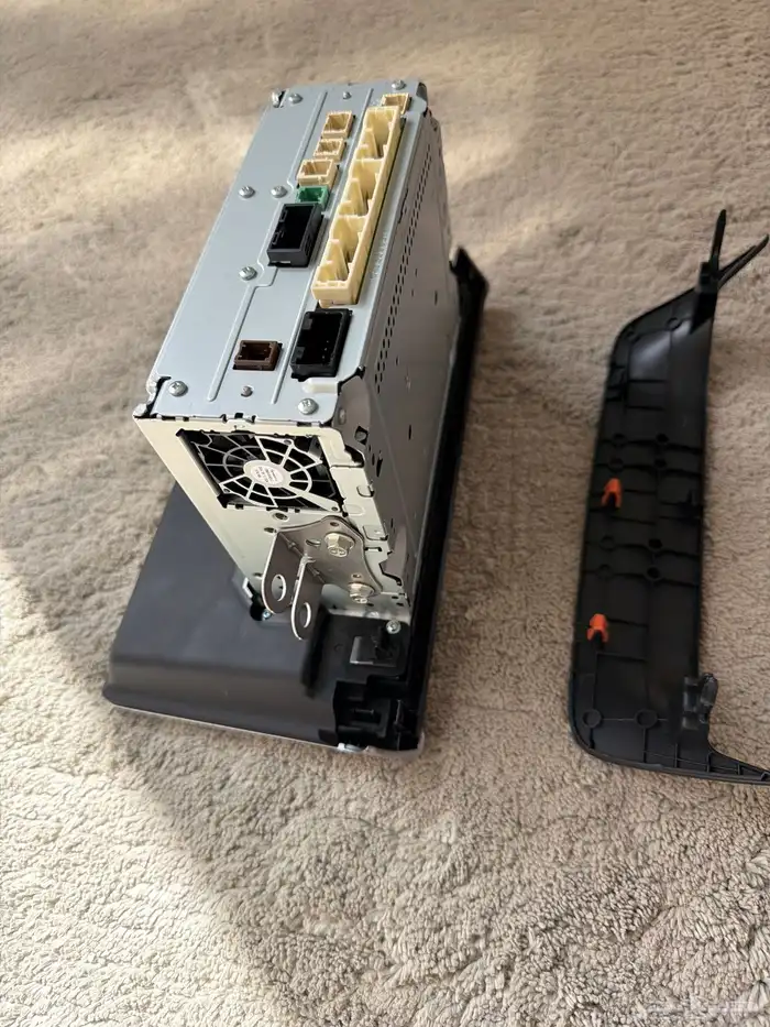 شاشة راف فور 2025 الفل وكالة وتركب على الكامري 2026 6