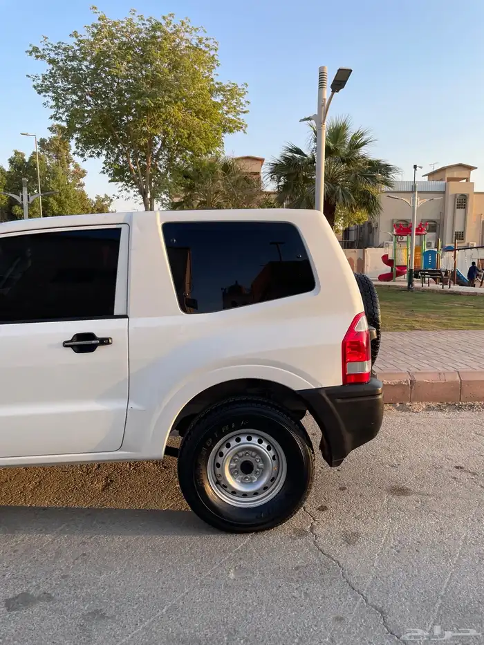 لاندكروزر 10