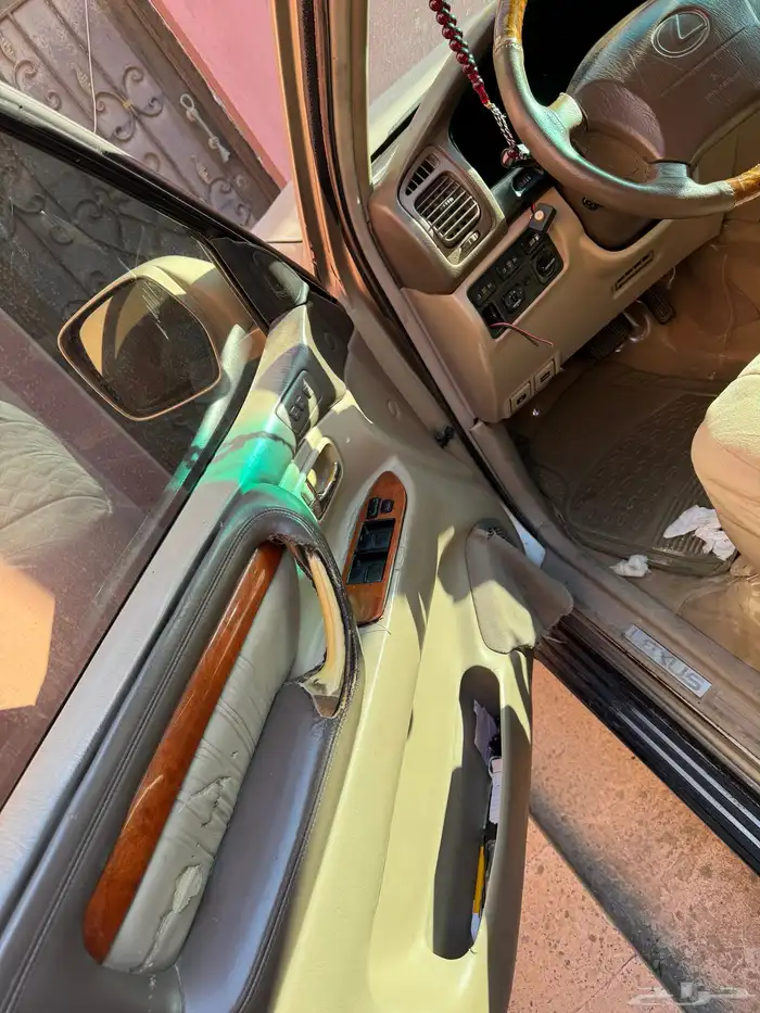 لكزس مديل 1998 24